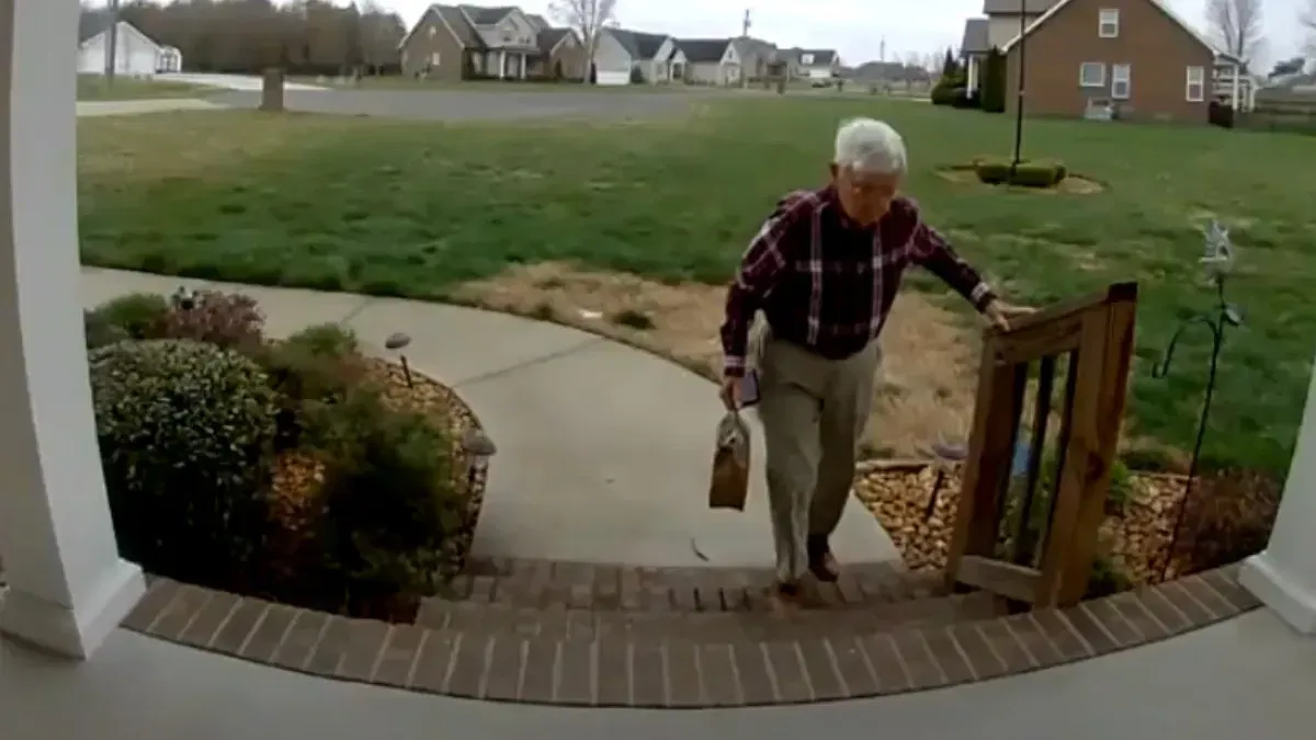 A DoorDash driver’s struggle sparks $800,000 fundraiser for his retirement