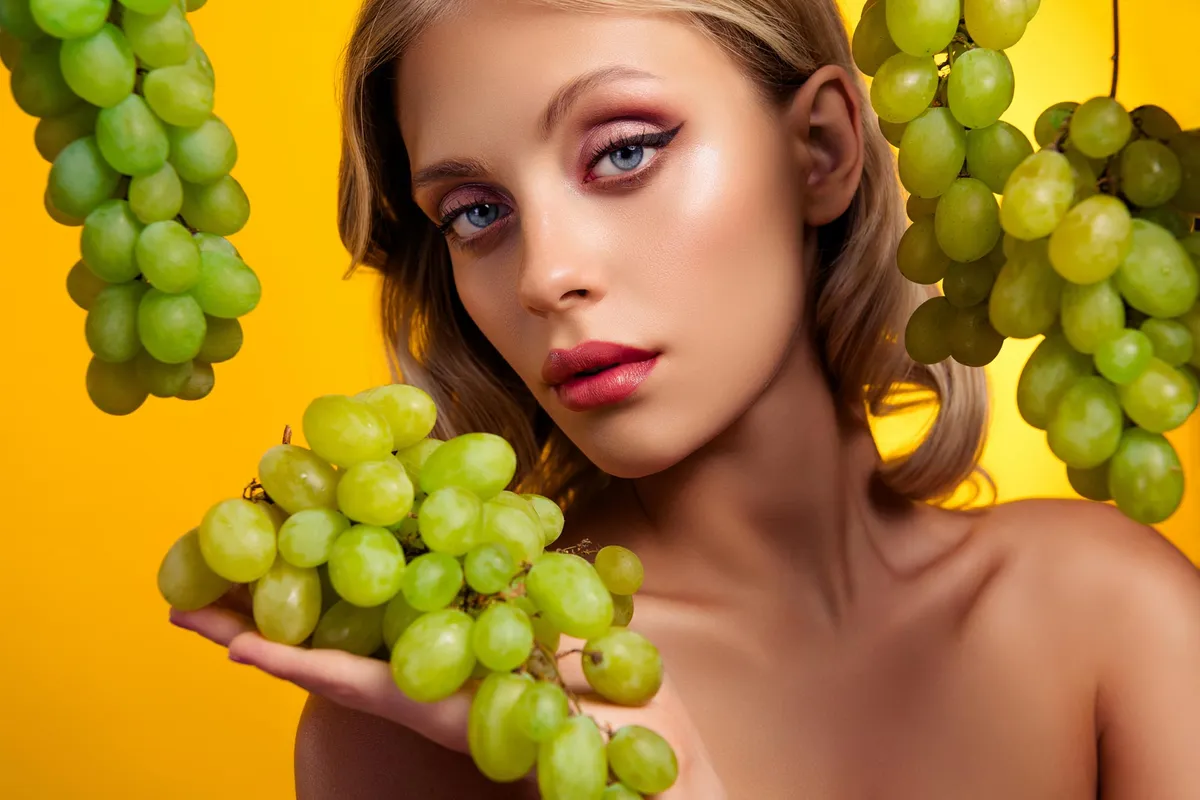Turns Out Grapes Can Actually “Reprogram” Your Skin Against Sun Damage