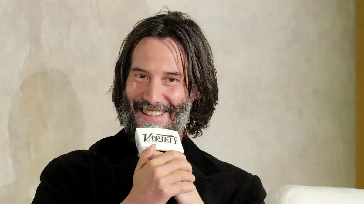 Keanu Reeves Helps Teenager s Dream Come True