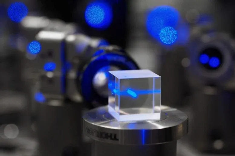 Polarized Laser Optics for Quantum Sensing