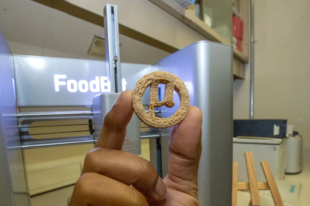 Scientists Just Turned Plastic Bottles and Farm Scraps Into Edible Cookies
