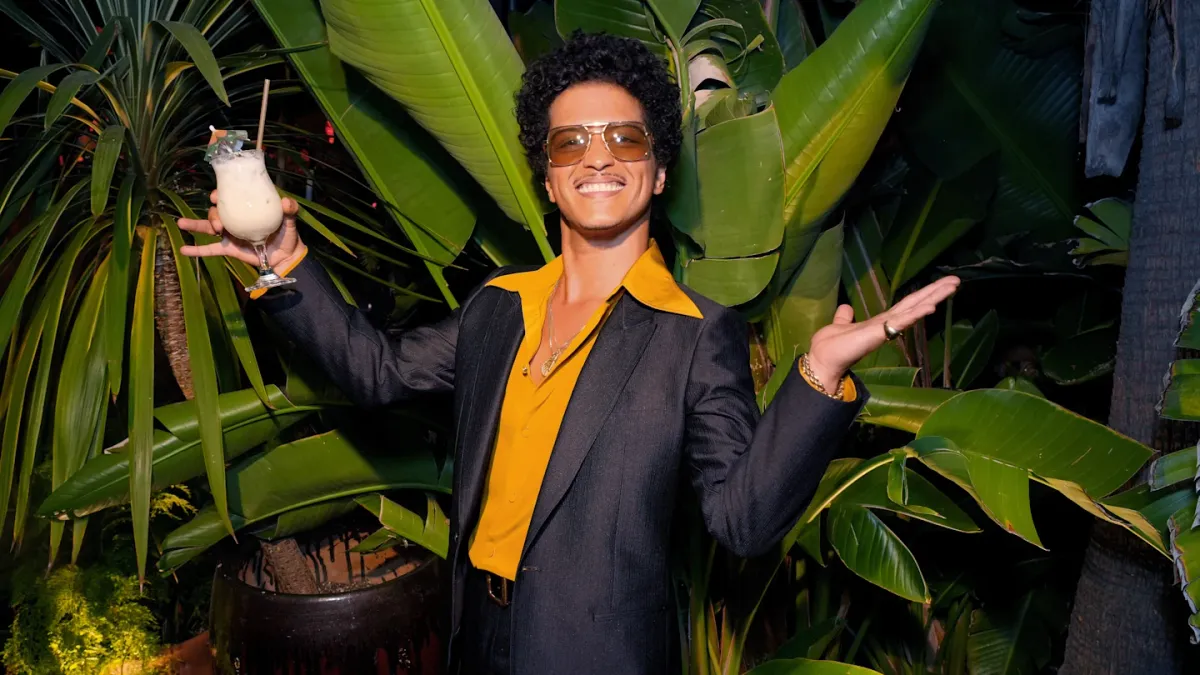 Bruno Mars Tunes Crush the Charts, Elevate His Next Album