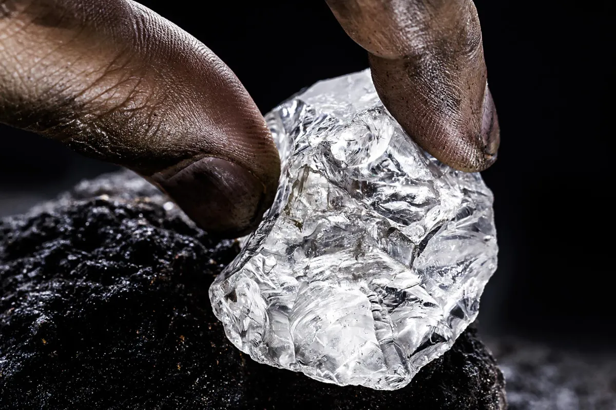 Scientists Unveil Cheaper and Faster Way To Extract Lithium From Massive Untouched Reserves