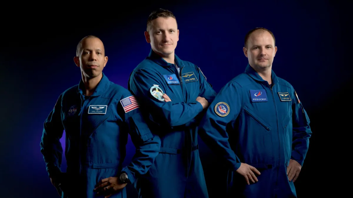 After 241 Days, This Astronaut's Feet Are Finally Back on Solid Ground