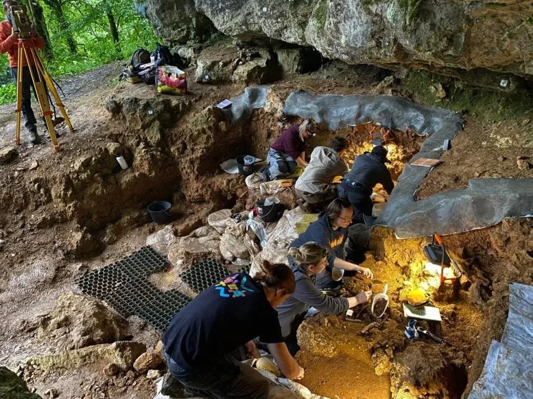 Excavations at the Tourtoirac Rock Shelter in France