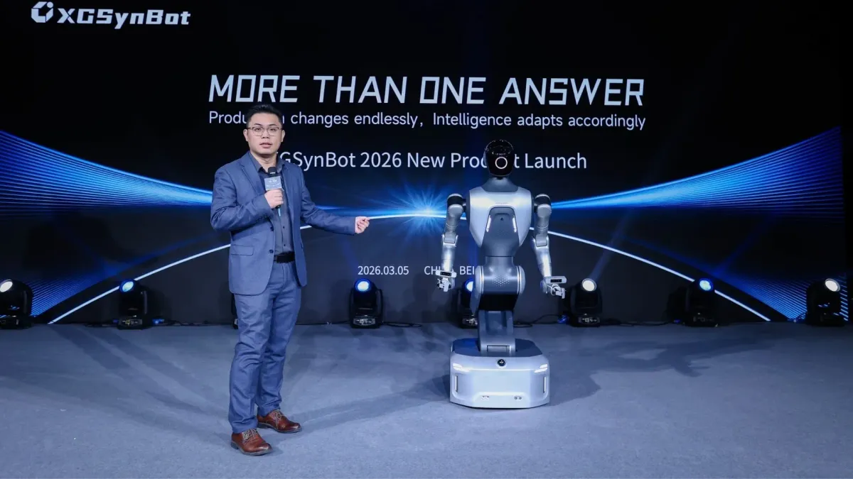 Chinese robot swaps tools in six seconds, reshaping factory work