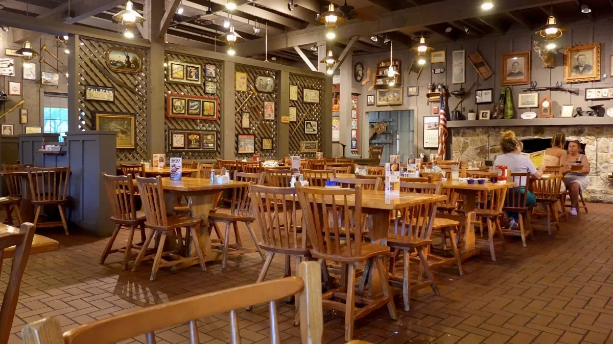 Cracker Barrel Reintroduces Beloved Meals as it Continues to Rewind its Rebrand