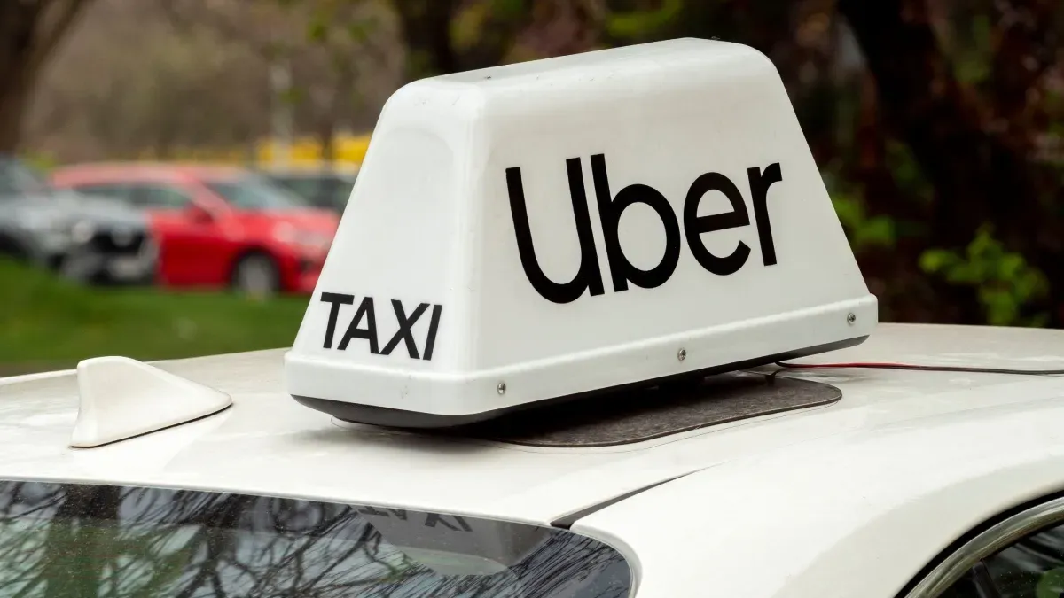 Woman Gives Birth in Uber and Makes Driver the Baby’s Godmother