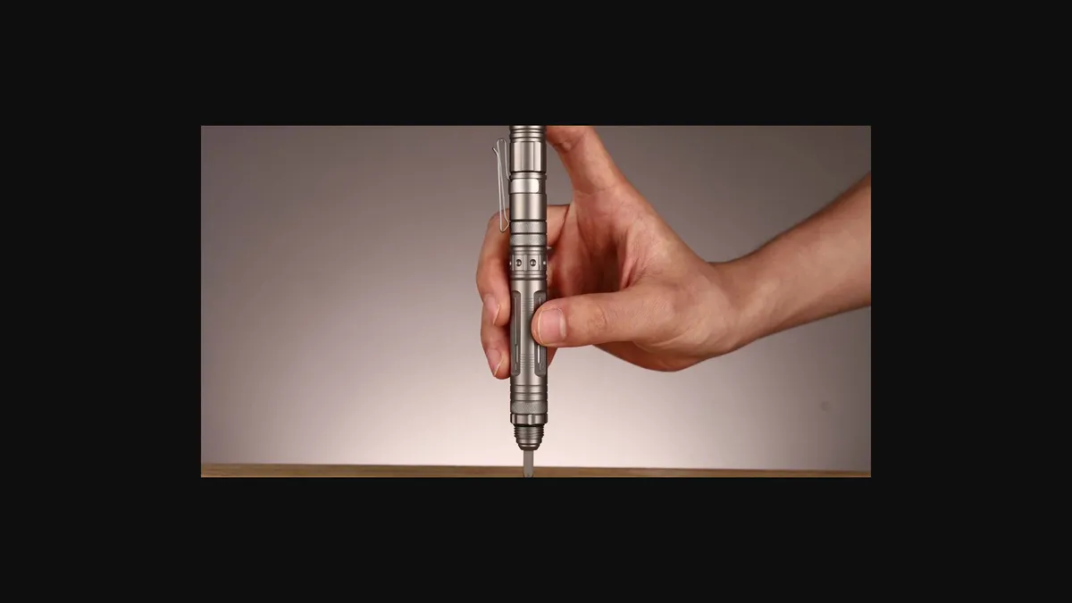 The bit driver accepts accepts third-party 4-mm bits