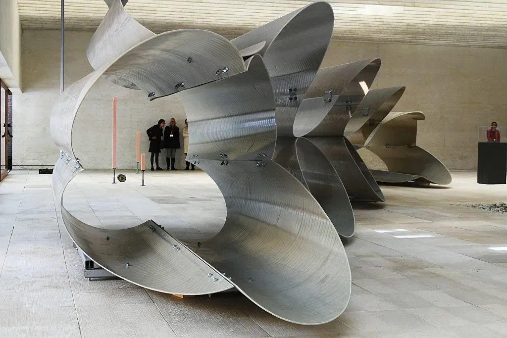 Siri Aurdal, Artist Who Elevated Industrial Materials Into Visions of Shared Humanity, Dies at 88