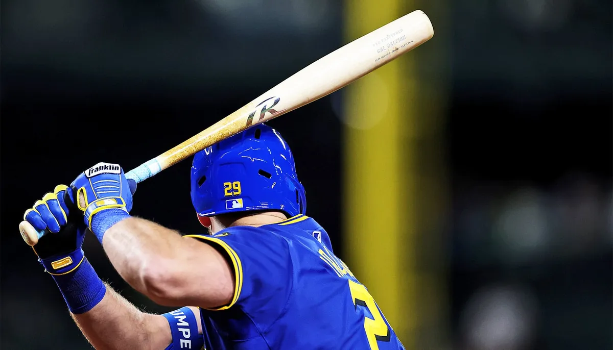 Are robot umpires less biased than humans?