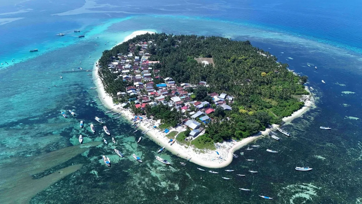 Ancient Wisdom Is Saving Indonesia's Oceans, One Ritual Dunk at a Time
