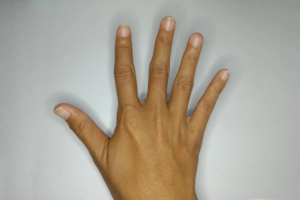 Scientists May Have Finally Solved Why Humans Are Right-Handed