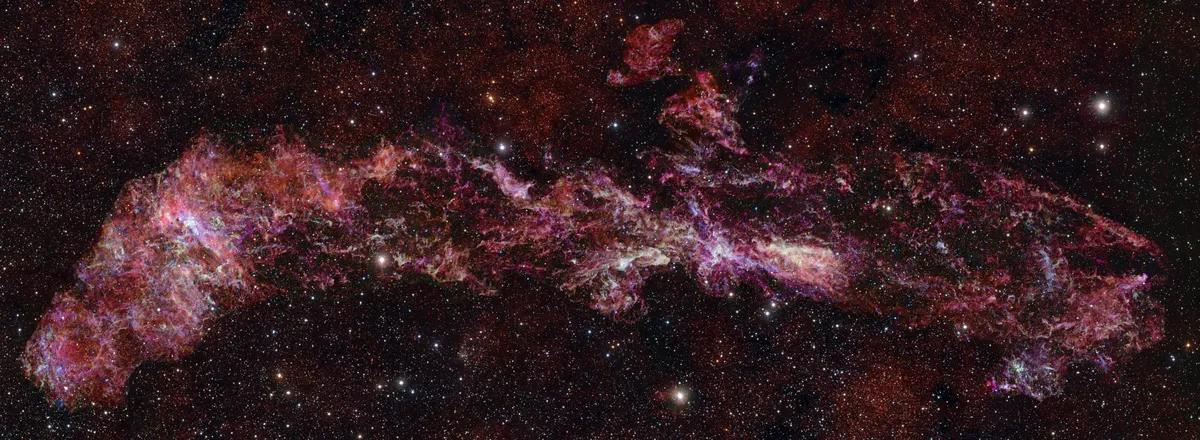 Largest telescope image ever maps hidden chemistry near Milky Way's heart