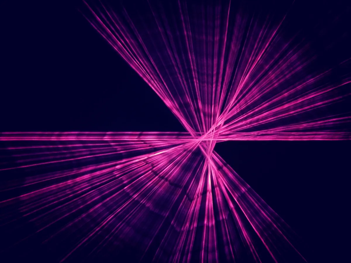 Nonrepeating photonic crystal may enable more tunable, reliable semiconductor lasers