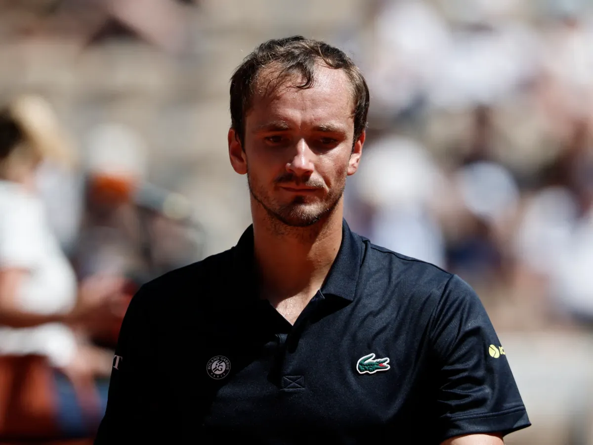 Medvedev shocked by wildcard Walton in French Open first round