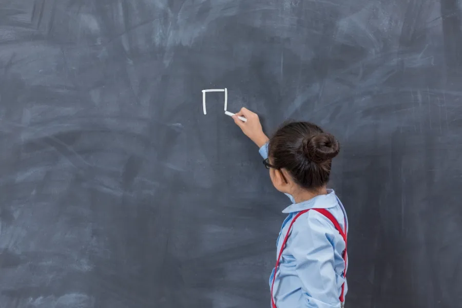 A teacher asked students to draw a square with 3 lines. How the kids approached it was fascinating.