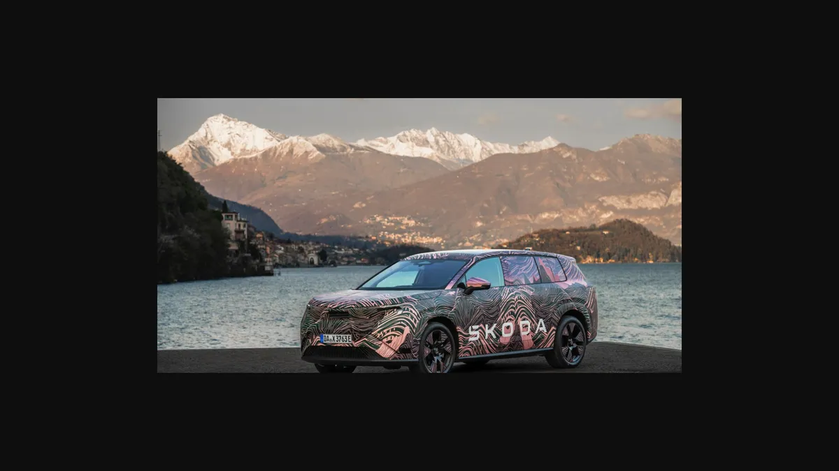 The Peaq only comes as a plug-in EV. The largest battery version claims a range of over 373 miles (600 km)