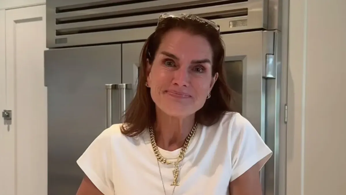 Brooke Shields Claps Back at Viral Bully Trend with Grace