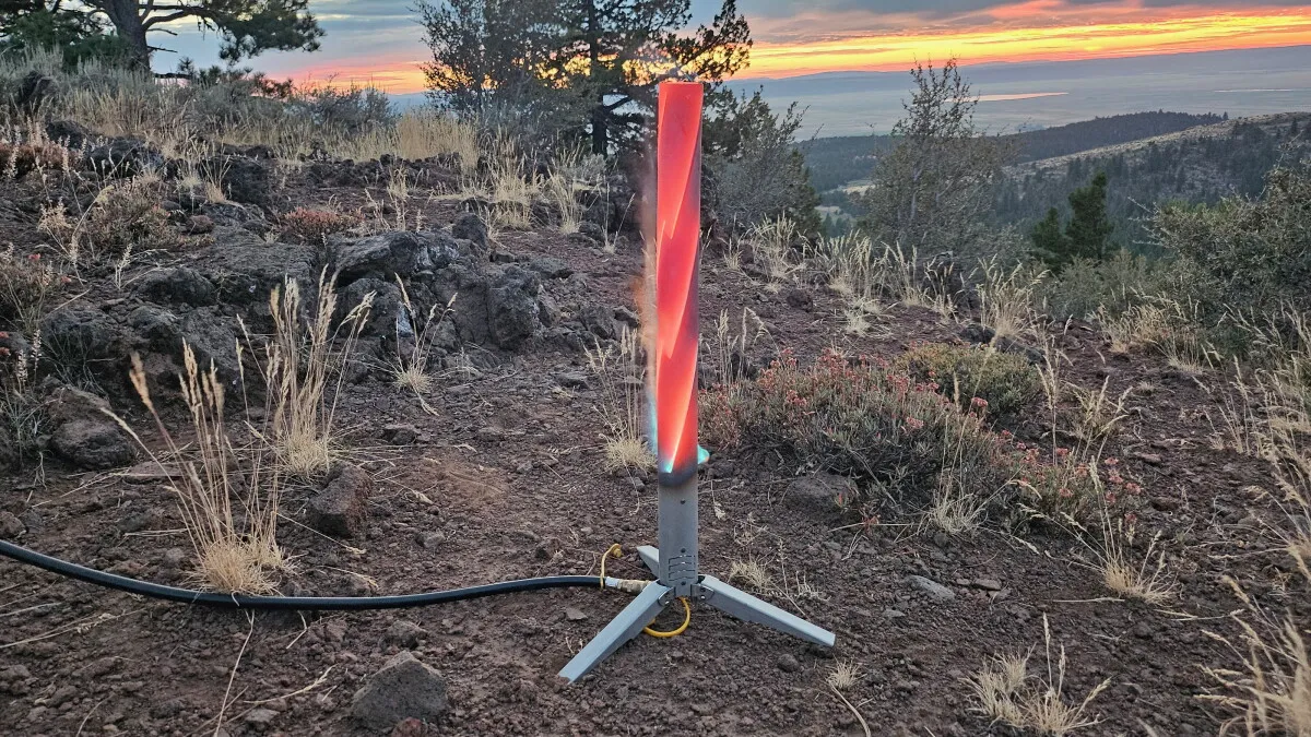 Wood fire alternative warms your campsite with a red-hot rod