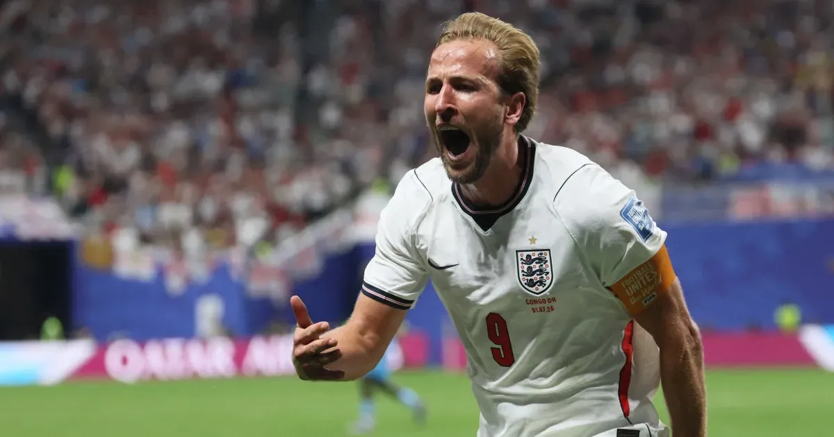 Which teams are in the FIFA World Cup Round of 16, and what’s the schedule?