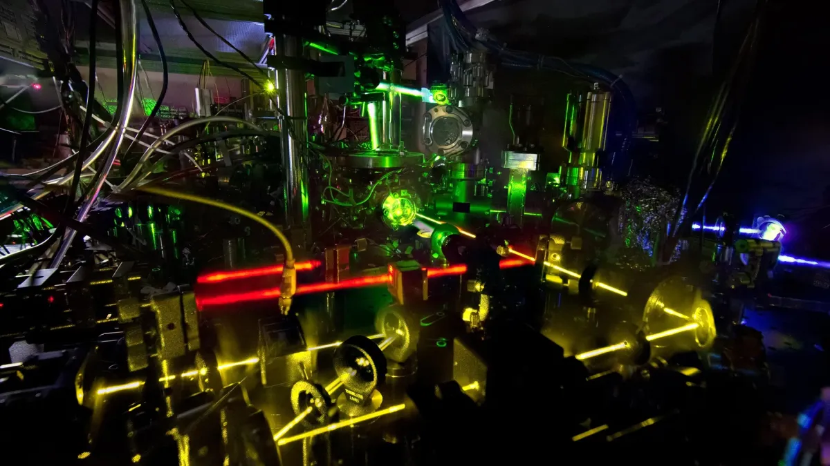 A New Atomic Clock Just Got 100x More Precise, Thanks to Ytterbium