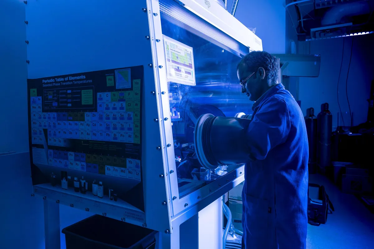 Scientists harness quantum frustration to engineer new material states