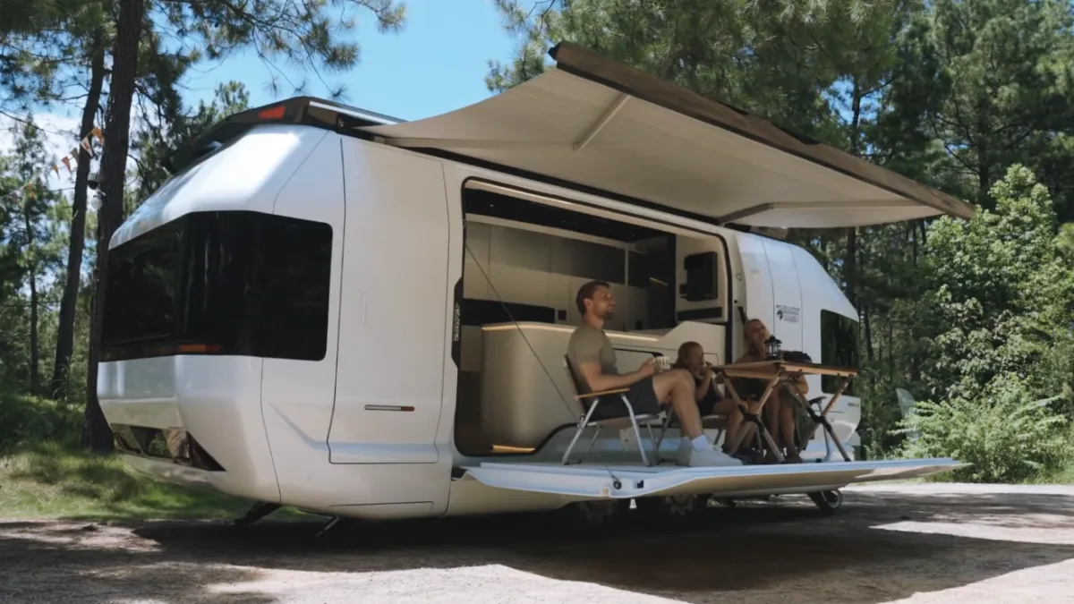 Chinese startup builds RV that sets up in seconds, drives itself