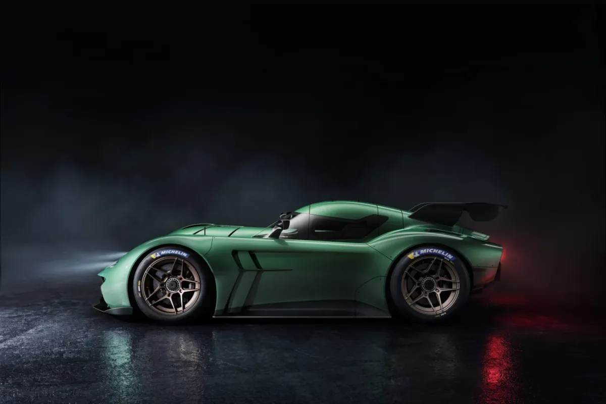 The production Spéirling Pure boasts a larger 100-kWh battery pack