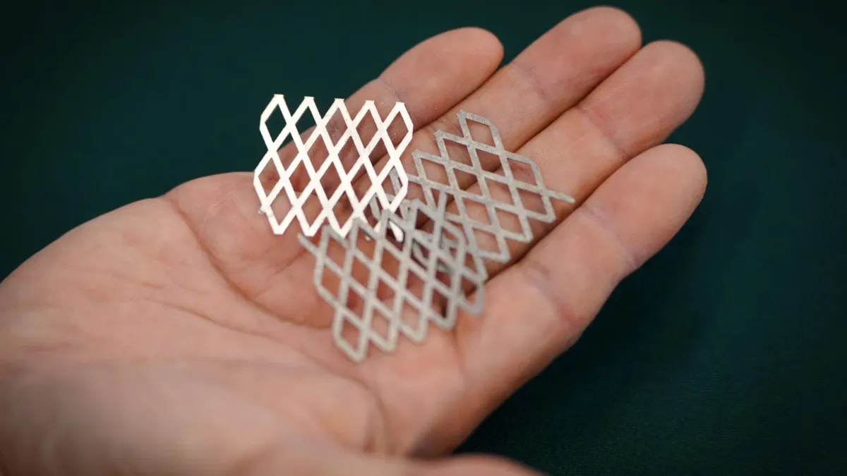A New 'Super Steel' Could Make Green Hydrogen 40 Times Cheaper