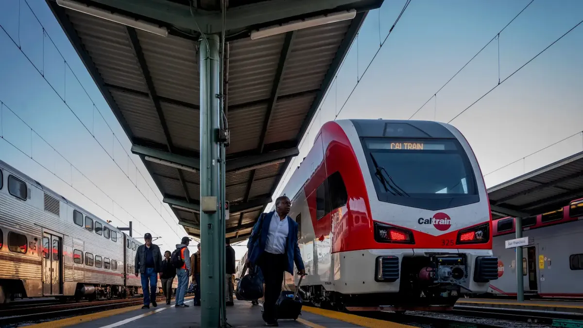 Bay Area train electrification cuts commute time by 23 minutes