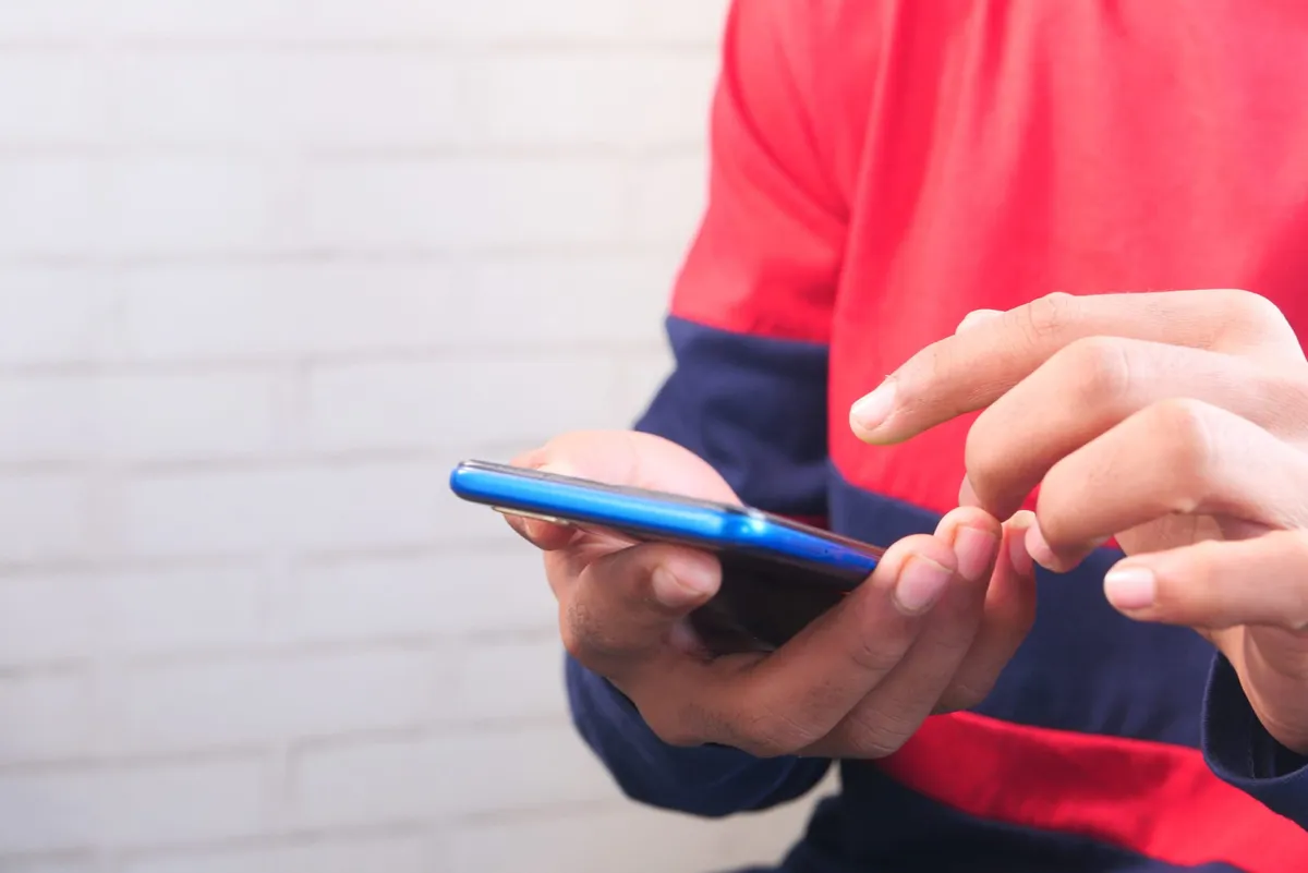 Brazil just banned infinite scroll and autoplay for kids online