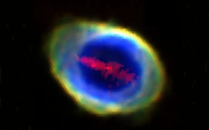 Astronomers Discover a Mysterious Bar-Shaped Cloud of Iron Within the Iconic Ring Nebula