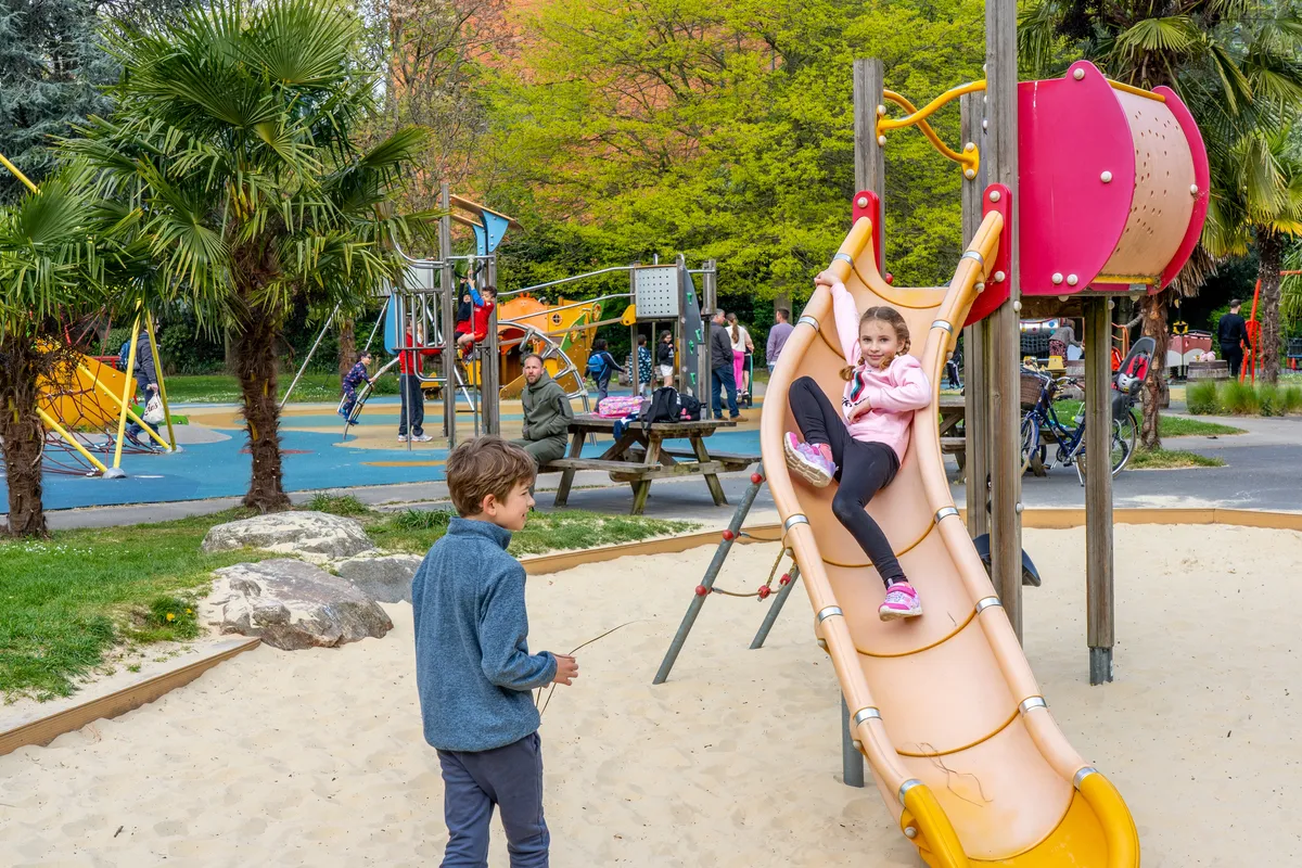 London's Clean Air Zone Just Gave Kids' Lungs a Growth Spurt