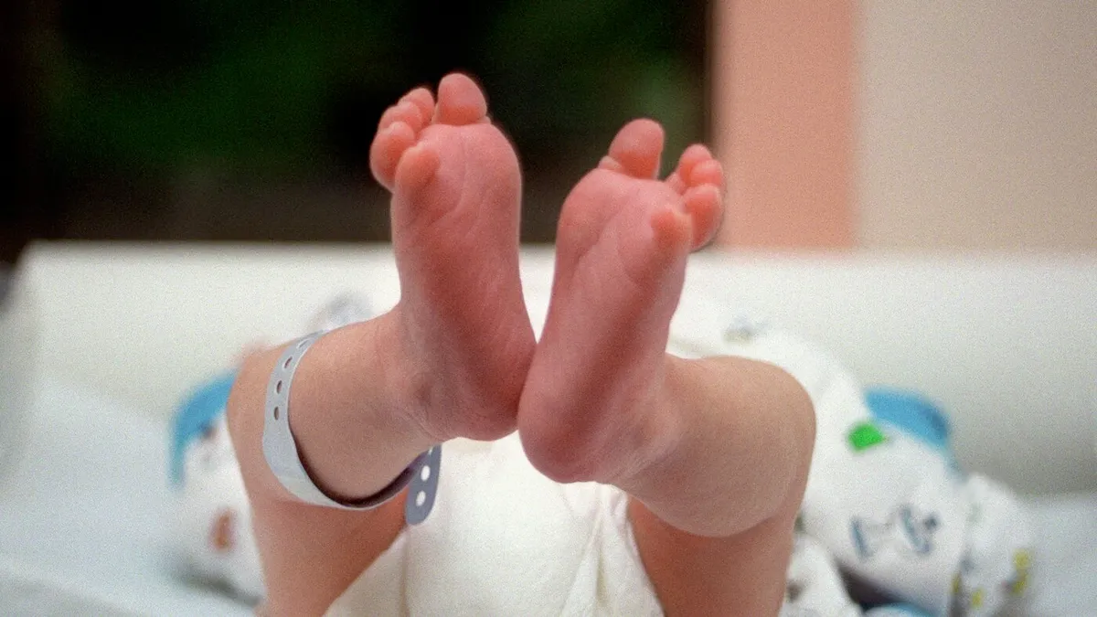 Moms getting a COVID shot during pregnancy protects their baby for months