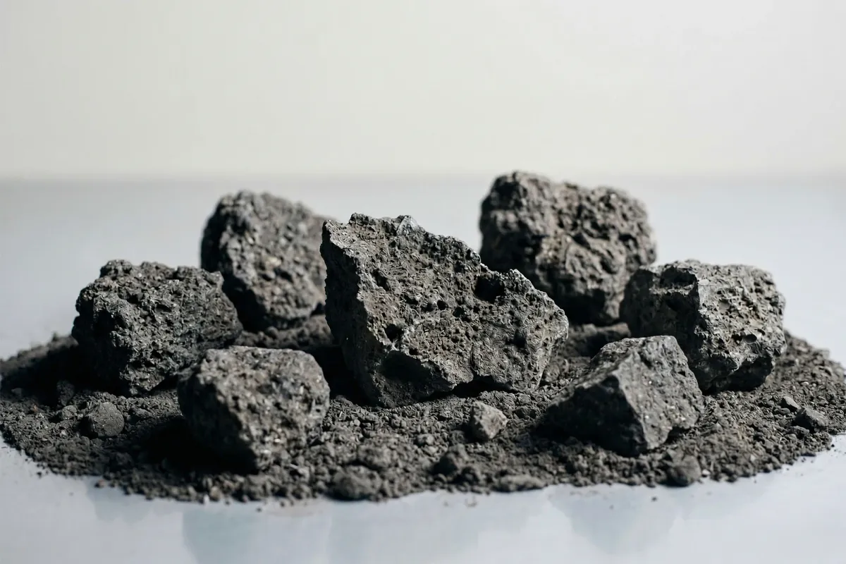 Scientists Open Moon Rocks Locked Away Since 1972 – and Find Something Totally Unexpected