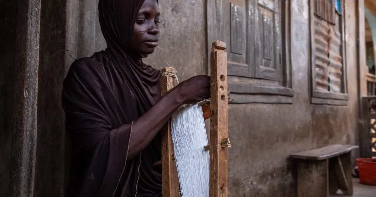 Nigerian artisans preserve handwoven fabric amid rising global demand
