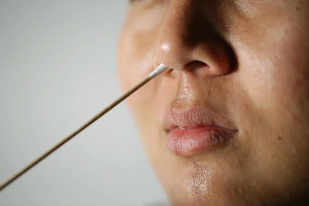 A Simple Nose Swab Could Detect Alzheimer’s Years Before Symptoms Appear