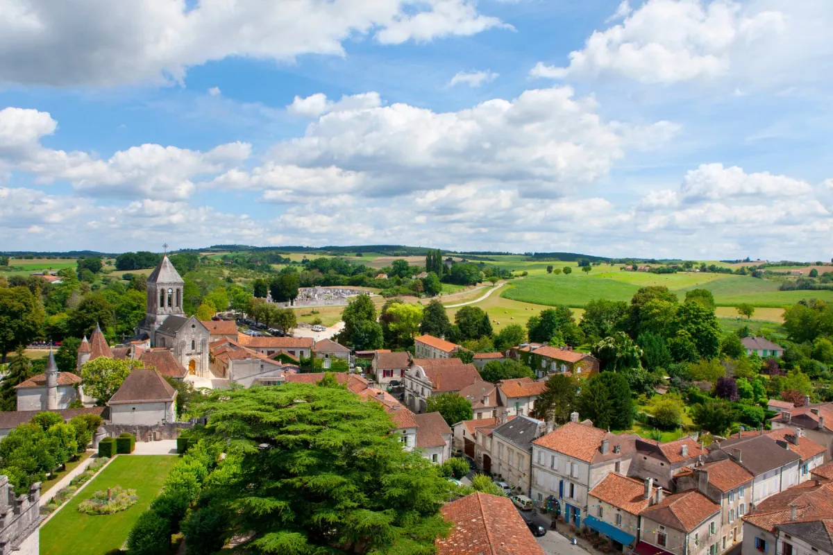 Traveling Doctors Are Filling the Gaps in Rural France
