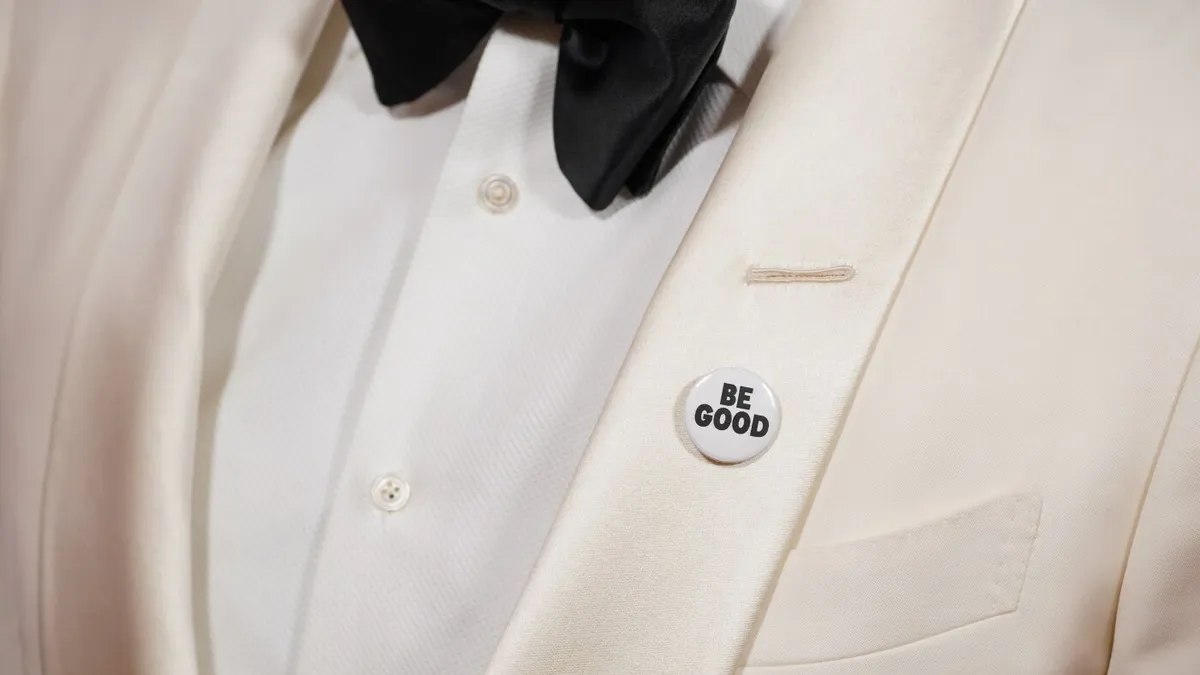 Celebrities Defy ICE Oppression, Wear Defiant Pins at Golden Globes