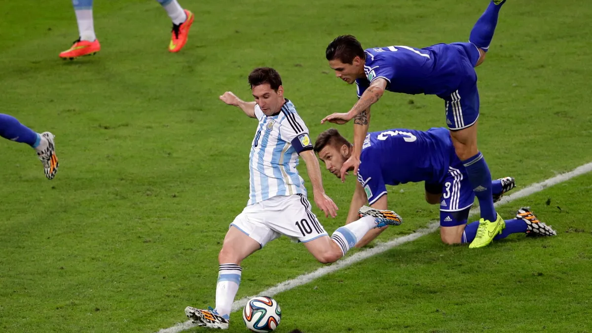 Lionel Messi Hangs Up His Argentina Jersey, Leaves Fans (and Opponents) Speechless