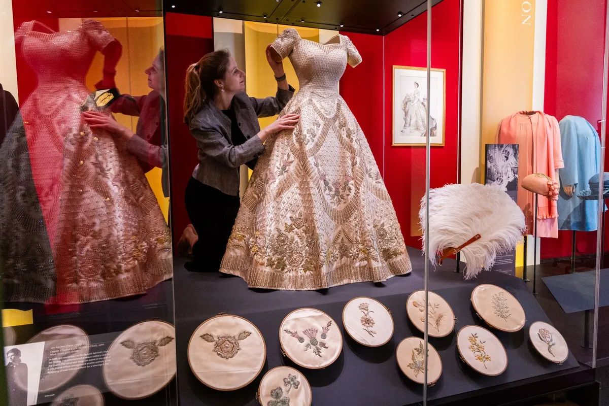 From Sparkling Tiaras to Pastel Hats, New Buckingham Palace Exhibition Celebrates the Fashion of Elizabeth II