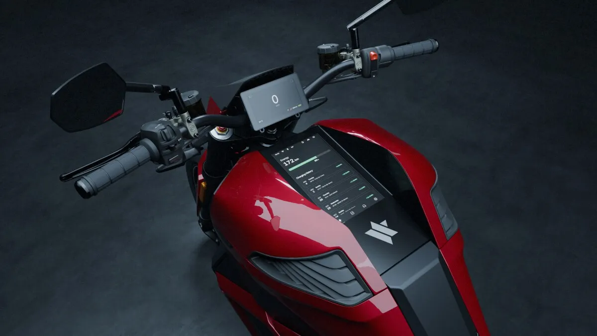 Tests confirm super-fast charging for first solid-state-battery e-moto