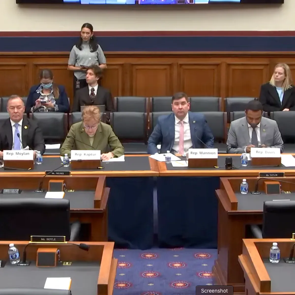 House committee agrees to $580B surface transportation legislation