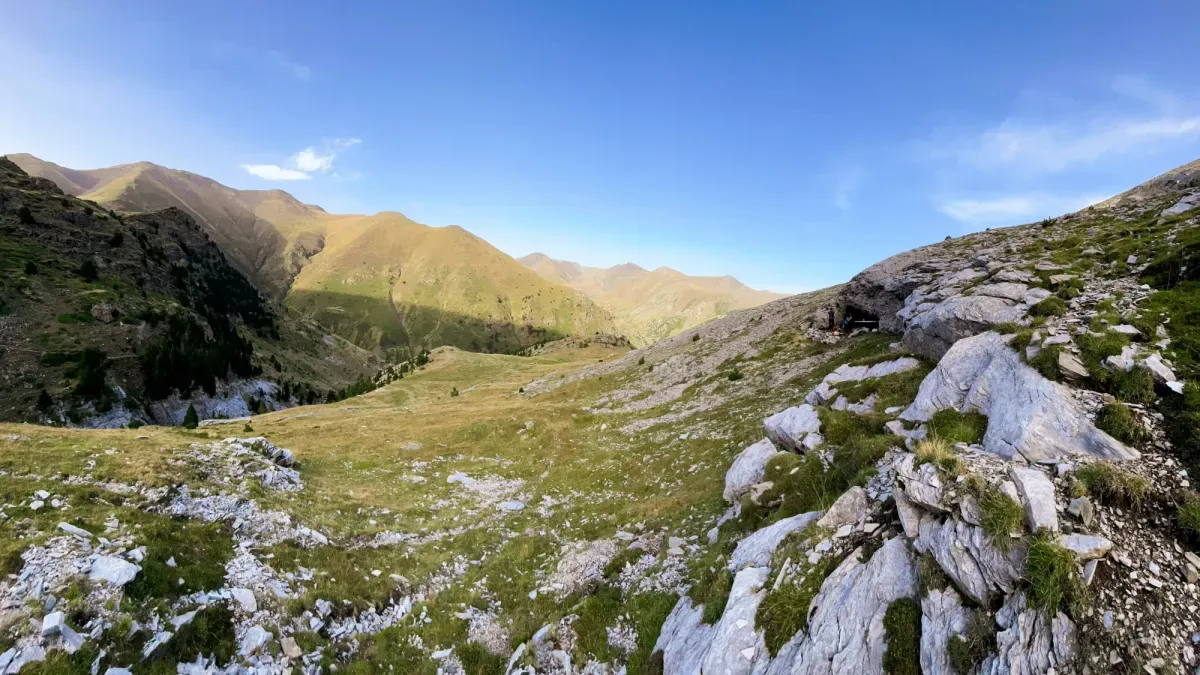 A Child's Finger Bone Just Rewrote Mountain History