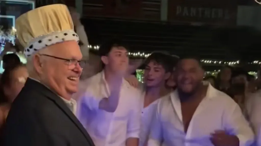 Article illustration