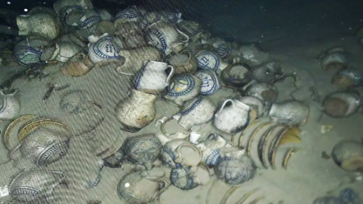 Robot probes 16th century Italian shipwreck 1.5 miles below the Mediterranean