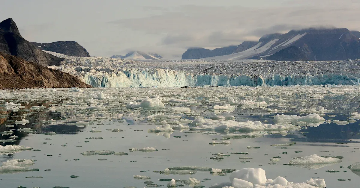 A Lake Disappears Overnight in Alaska. Scientists Know Why.