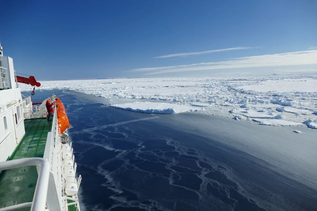 Polarstern heads to the Weddell Sea to probe Antarctica's sharp sea ice drop