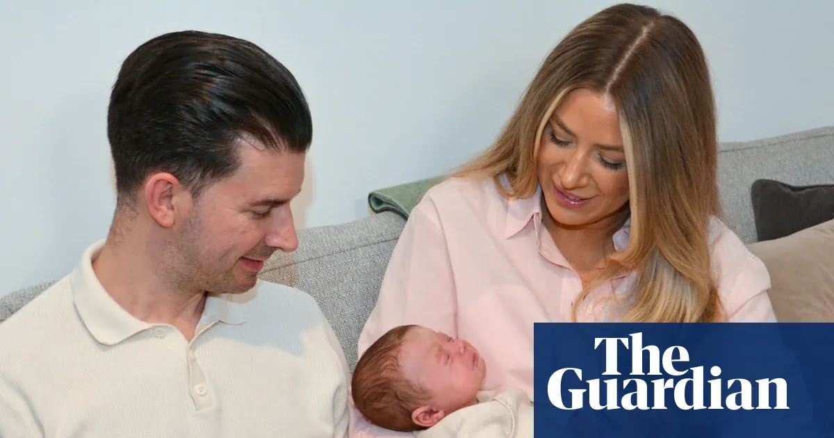 UK mother gives birth after receiving womb from deceased donor